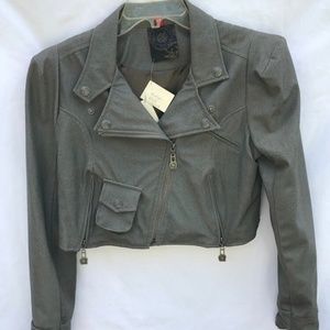 👀 Women Apple Bottoms Crop Jacket Size Medium.New